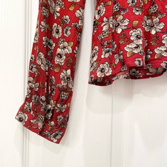 American Eagle Outfitters Floral Wrap Top - Picture 8 of 13